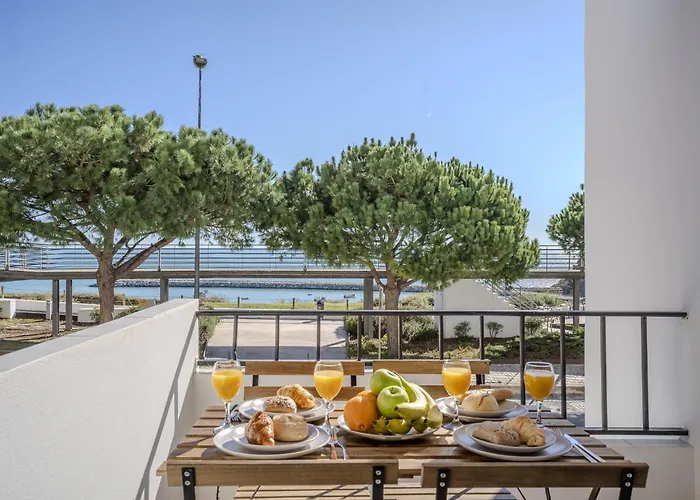 #351 Edificio Marina 1 D By Holidays דירה